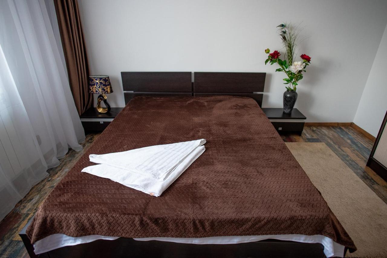 5 Bedrooms Luxury Apartment Villa Bucureşti Ngoại thất bức ảnh