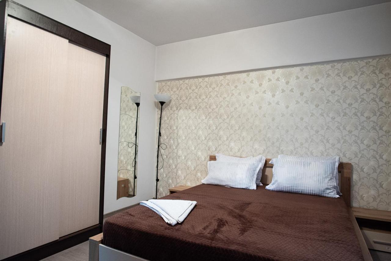 5 Bedrooms Luxury Apartment Villa Bucureşti Ngoại thất bức ảnh