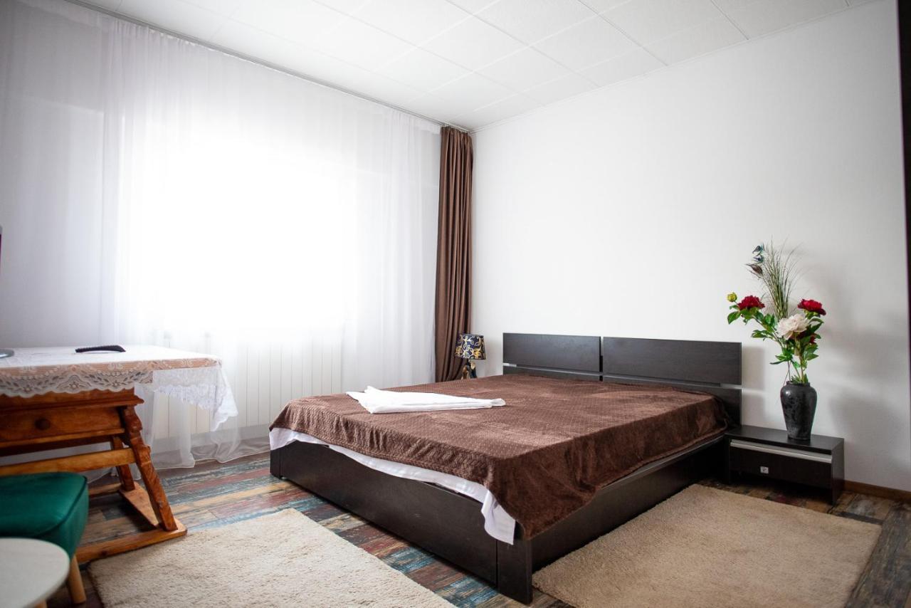 5 Bedrooms Luxury Apartment Villa Bucureşti Ngoại thất bức ảnh