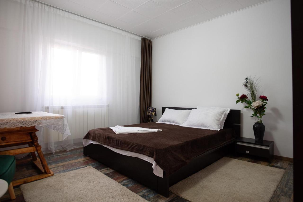 5 Bedrooms Luxury Apartment Villa Bucureşti Ngoại thất bức ảnh